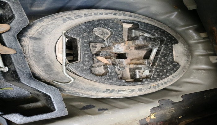 2020 Maruti Ciaz DELTA AT 1.5 SHVS PETROL, Petrol, Automatic, 48,927 km, tyre