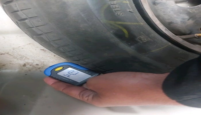 2014 Maruti Swift Dzire VDI, Diesel, Manual, 1,23,247 km, tyre