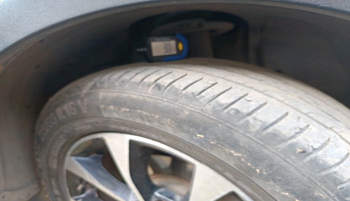 2021 Tata NEXON EV XZ PLUS, Electric, Automatic, 1,21,342 km, tyre