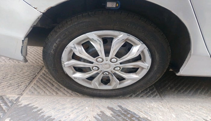 2014 Honda City 1.5L I-VTEC S MT, Petrol, Manual, 99,614 km, tyre