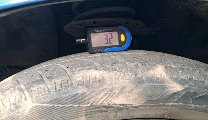 2012 Honda Brio S MT, Petrol, Manual, 72,314 km, tyre