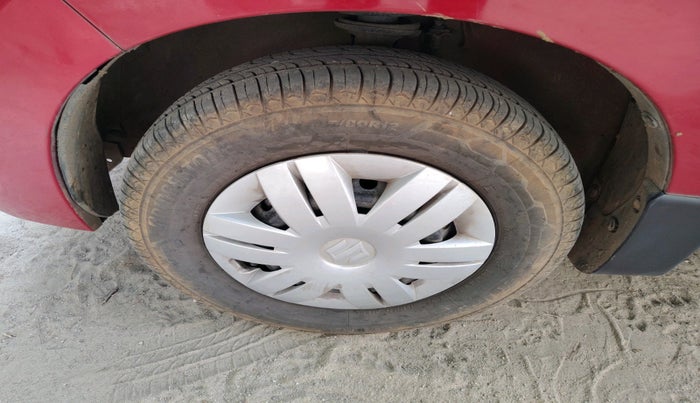 2012 Maruti Alto 800 LXI, Petrol, Manual, 1,28,230 km, tyre