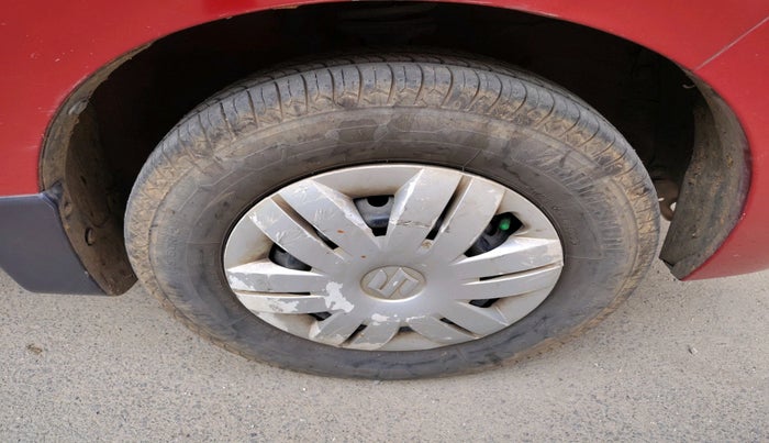 2012 Maruti Alto 800 LXI, Petrol, Manual, 1,28,230 km, tyre