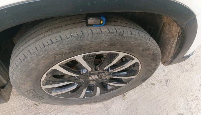 2020 Maruti Vitara Brezza ZXI PLUS, Petrol, Manual, 1,35,611 km, tyre