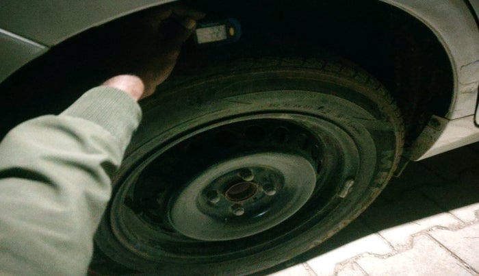 2018 Maruti Baleno DELTA PETROL 1.2, Petrol, Manual, 1,21,032 km, tyre