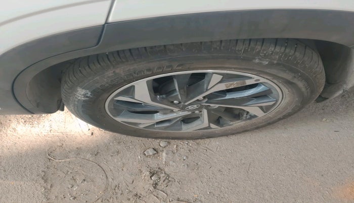 2022 Hyundai Creta SX (O) AT 1.5 DIESEL, Diesel, Automatic, 84,737 km, tyre