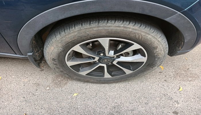 2020 Tata NEXON EV XZ PLUS LUX, Electric, Automatic, 8,482 km, tyre