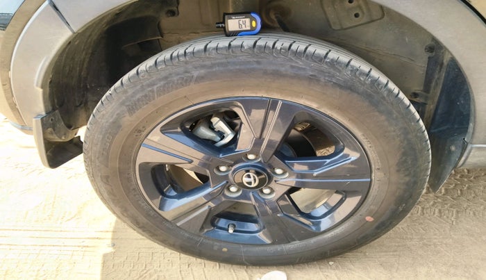 2023 Tata NEXON EV XZ PLUS LUX DARK EDITION, Electric, Automatic, 55,444 km, tyre