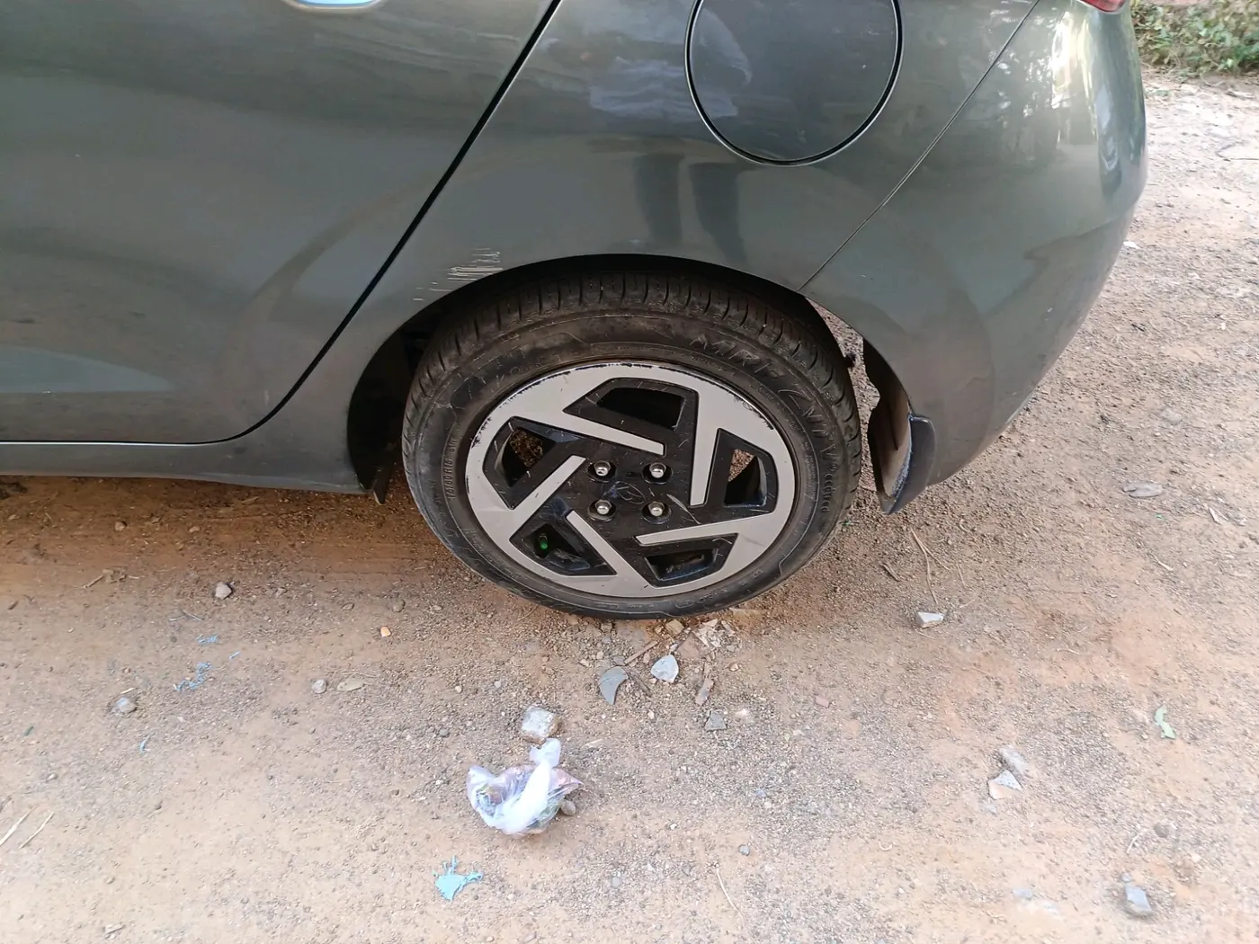 2024 Hyundai GRAND I10 NIOS SPORTZ AMT 1.2 KAPPA VTVT, Petrol, Automatic, 12,907 km, tyre