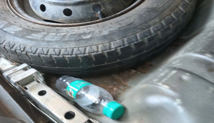 2013 Maruti Alto 800 LXI, Petrol, Manual, 1,25,291 km, tyre