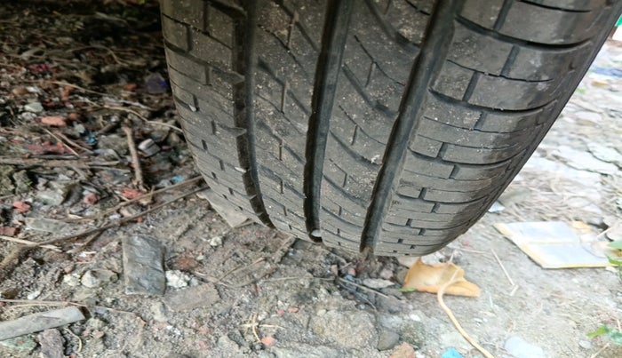 2019 Hyundai Grand i10 SPORTZ 1.2 KAPPA VTVT, Petrol, Manual, 64,491 km, tyre