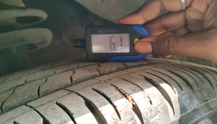 2021 KIA SONET HTX 1.0 IMT, Petrol, Manual, 9,515 km, tyre