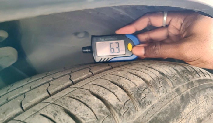 2021 KIA SONET HTX 1.0 IMT, Petrol, Manual, 9,515 km, tyre