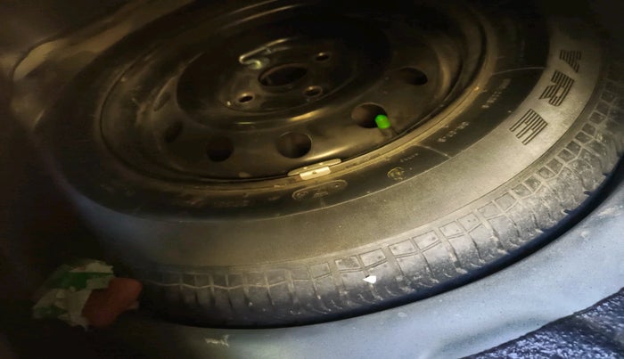 2011 Maruti Ritz VXI, Petrol, Manual, 82,233 km, tyre