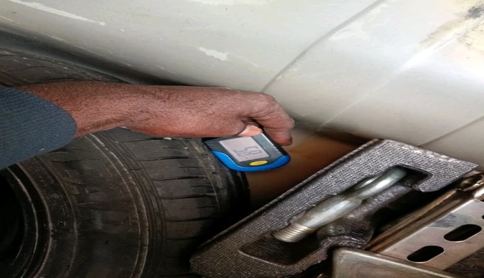 2014 Honda Amaze 1.5L I-DTEC S, Diesel, Manual, 1,14,925 km, tyre