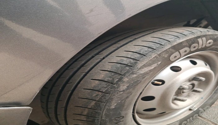 2017 Maruti Wagon R 1.0 LXI CNG, Petrol, Manual, 1,59,865 km, tyre