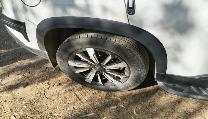 2020 MG HECTOR SHARP 2.0 DIESEL, Diesel, Manual, 85,185 km, tyre