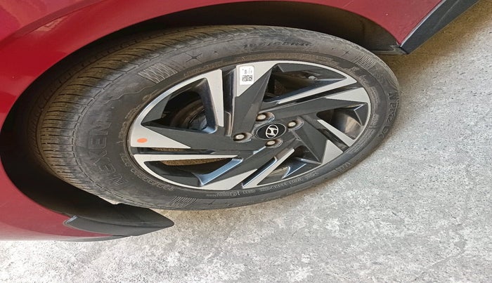 2021 Hyundai NEW I20 ASTA (O) 1.0 TURBO GDI DCT, Petrol, Automatic, 24,925 km, tyre