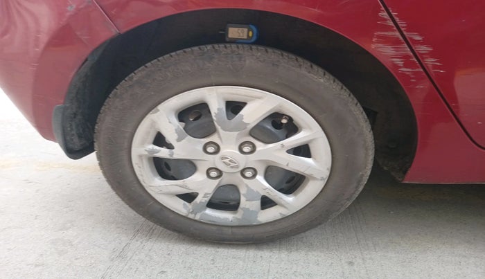 2017 Hyundai Grand i10 ERA 1.2 KAPPA VTVT, Petrol, Manual, 69,210 km, tyre