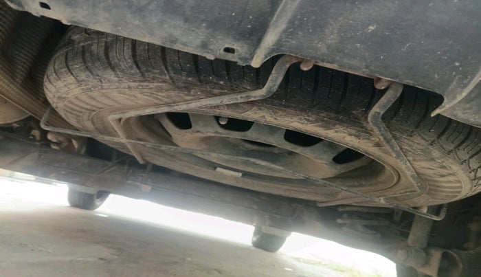 2017 Renault Duster RXL PETROL, Petrol, Manual, 56,347 km, tyre