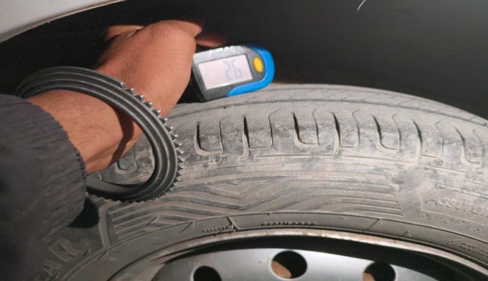 2013 Maruti Wagon R 1.0 LXI, Petrol, Manual, 1,14,519 km, tyre