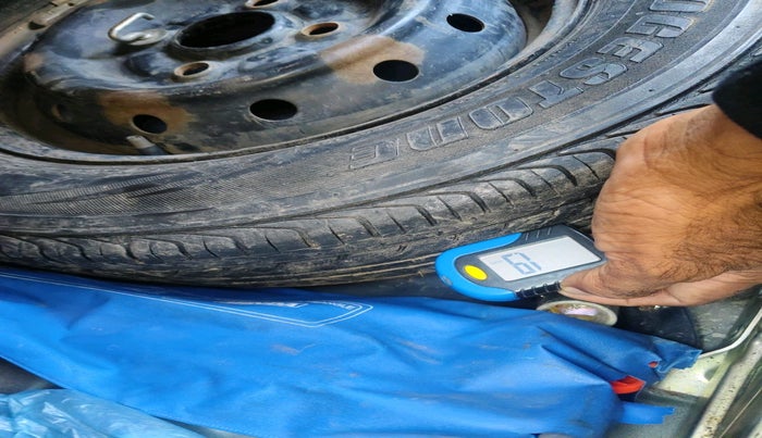 2014 Maruti Alto 800 LXI, Petrol, Manual, 76,897 km, tyre