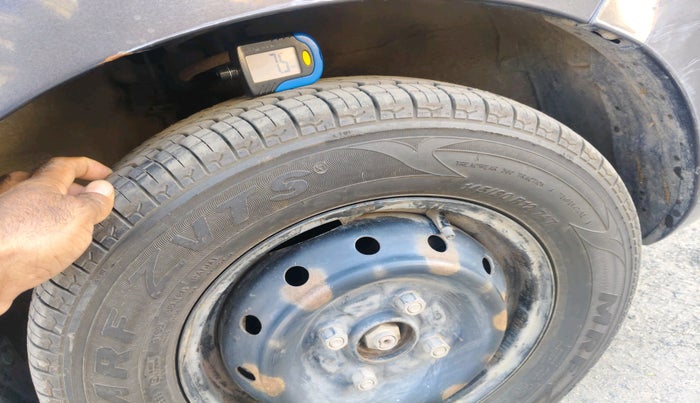 2014 Maruti Alto 800 LXI, Petrol, Manual, 76,897 km, tyre