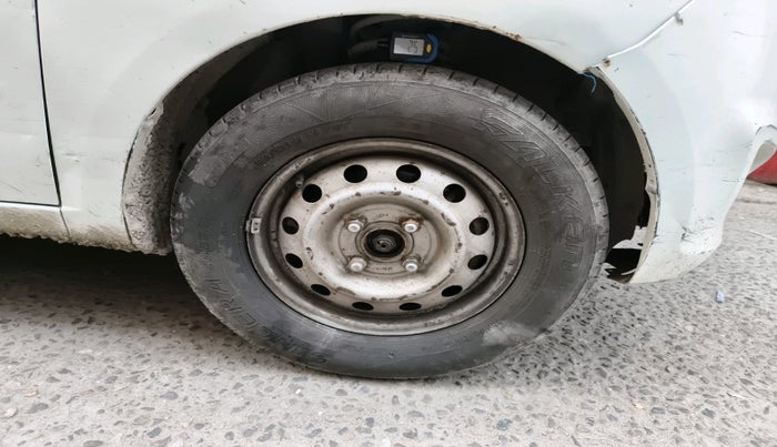 2015 Hyundai i10 MAGNA 1.1, Petrol, Manual, 70,491 km, tyre