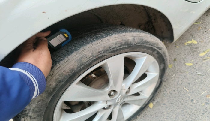 2011 Hyundai Verna FLUIDIC 1.6 VTVT SX, Petrol, Manual, 59,426 km, tyre