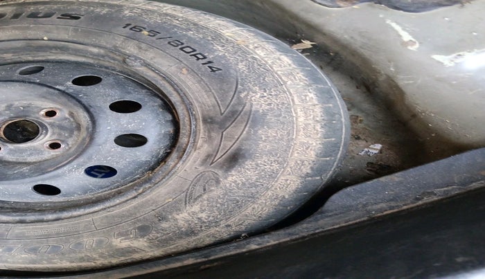 2013 Maruti Swift Dzire VDI, Diesel, Manual, 1,18,017 km, tyre