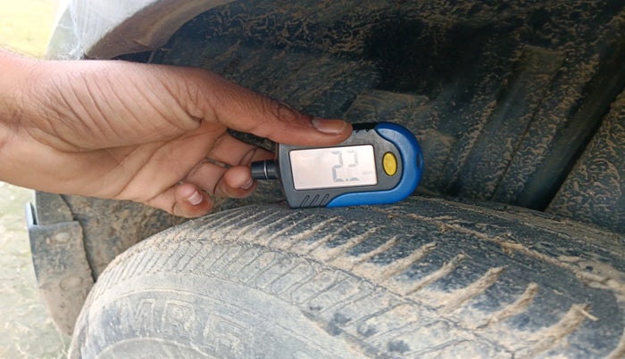 2013 Maruti Swift Dzire VDI, Diesel, Manual, 1,18,017 km, tyre