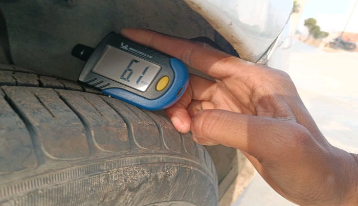 2016 Hyundai Grand i10 SPORTZ 1.2 KAPPA VTVT, Petrol, Manual, 88,464 km, tyre