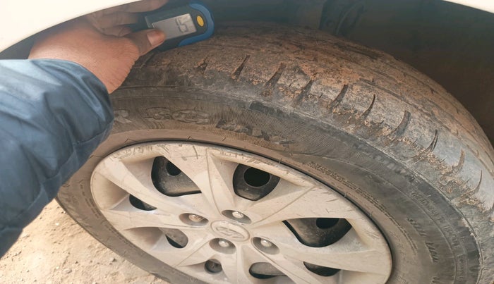 2019 Hyundai Elite i20 MAGNA PLUS 1.2, Petrol, Manual, 86,733 km, tyre