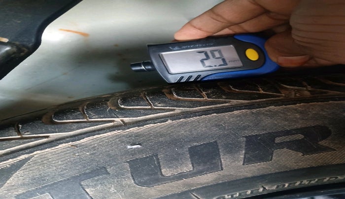 2019 Hyundai Elite i20 MAGNA PLUS 1.2, Petrol, Manual, 86,733 km, tyre