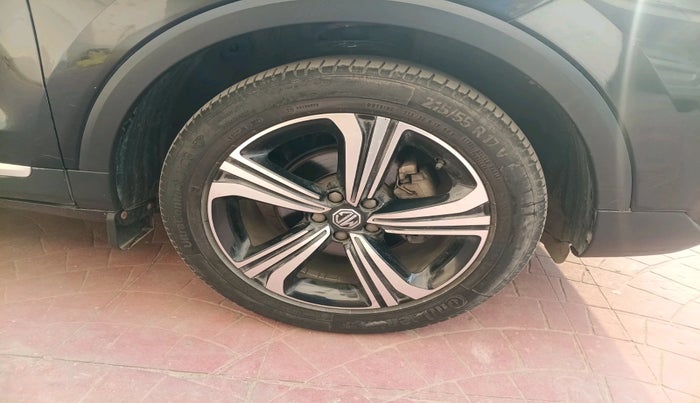 2021 MG ASTOR SHARP 1.5 MT, Petrol, Manual, 47,559 km, tyre