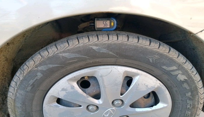 2012 Hyundai i10 MAGNA 1.1, Petrol, Manual, 1,16,620 km, tyre