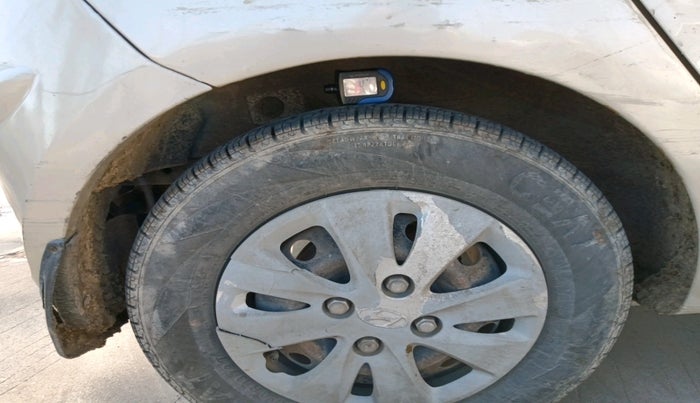 2012 Hyundai i10 MAGNA 1.1, Petrol, Manual, 1,16,620 km, tyre