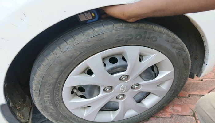 2014 Hyundai Xcent S 1.2, Petrol, Manual, 76,818 km, tyre