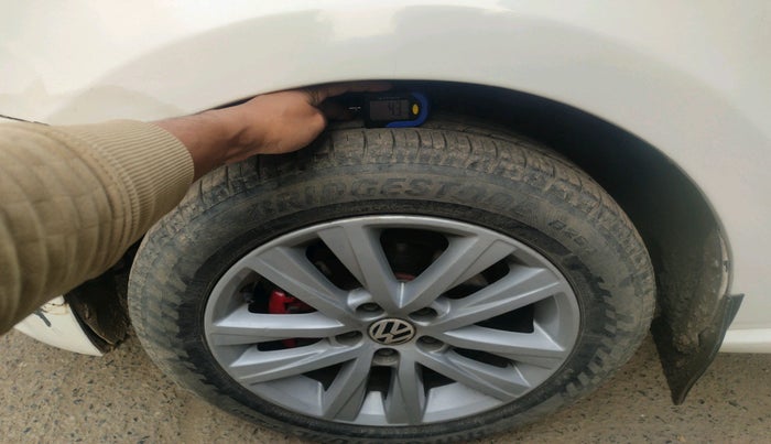 2013 Volkswagen Polo GT TSI AT, Petrol, Automatic, 1,25,821 km, tyre