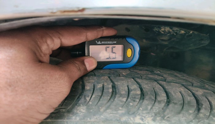 2012 Honda Brio S MT, Petrol, Manual, 68,809 km, tyre