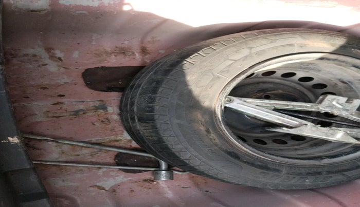 2021 Hyundai AURA S 1.2 CRDI, Diesel, Manual, 82,244 km, tyre