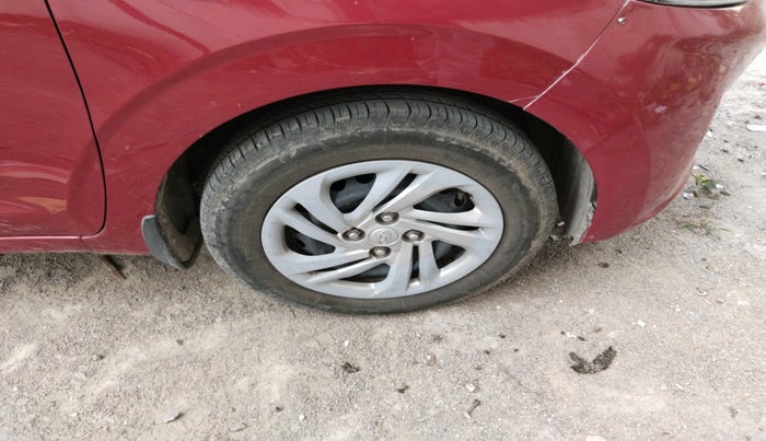 2021 Hyundai AURA S 1.2 CRDI, Diesel, Manual, 82,244 km, tyre