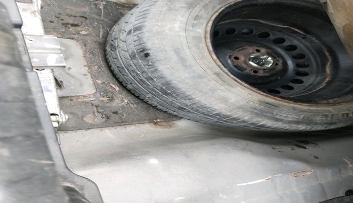 2014 Honda City 1.5L I-VTEC SV, Petrol, Manual, 68,631 km, tyre