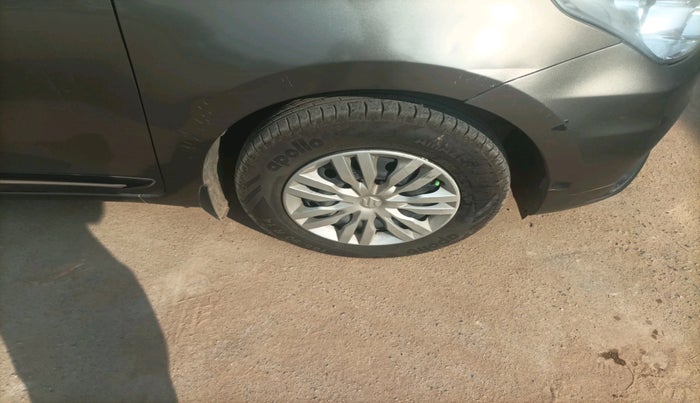 2020 Maruti Dzire VXI, Petrol, Manual, 76,651 km, tyre