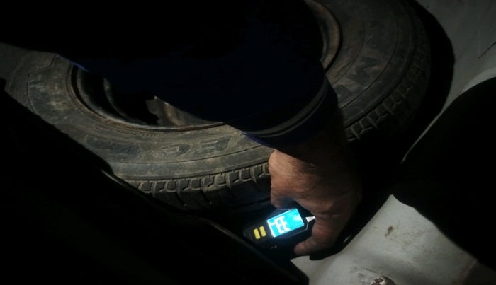 2015 Hyundai i10 MAGNA 1.1, Petrol, Manual, 85,837 km, tyre