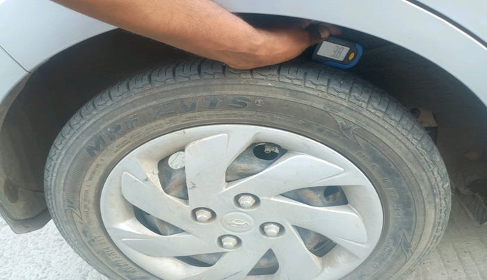 2019 Hyundai NEW SANTRO ASTA MT, Petrol, Manual, 11,214 km, tyre