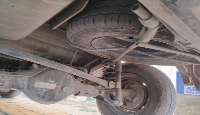 2023 Maruti Eeco 5 STR AC, Petrol, Manual, 23,214 km, tyre