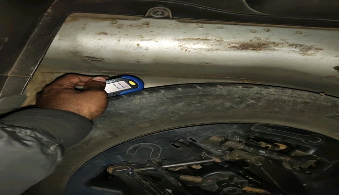 2010 Hyundai i10 SPORTZ 1.2, Petrol, Manual, 1,12,858 km, tyre