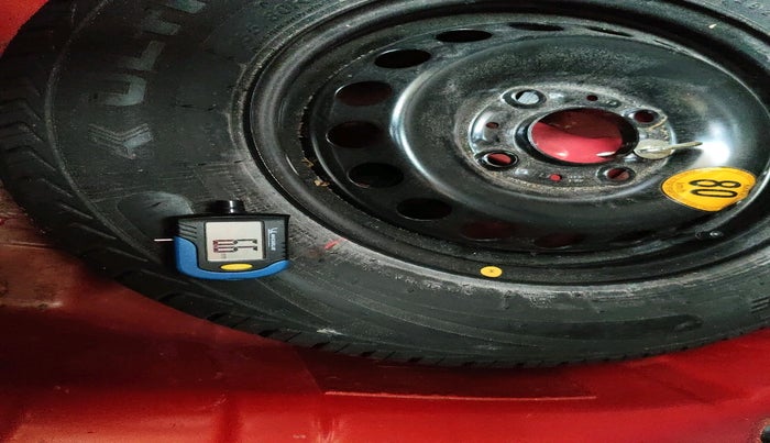 2020 Tata Tiago XE PETROL, Petrol, Manual, 47,133 km, tyre