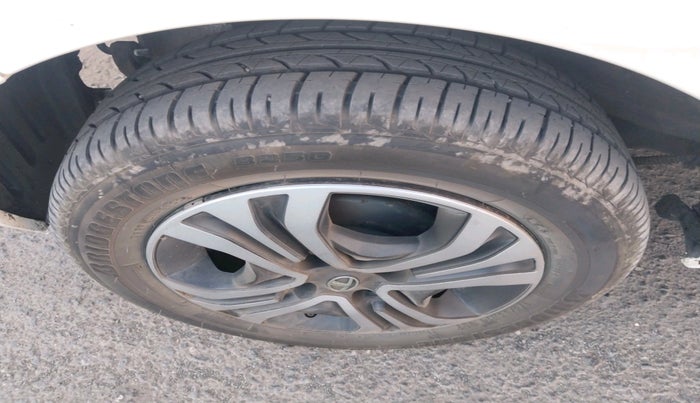 2022 Tata Tiago XT CNG, Petrol, Manual, 18,582 km, tyre